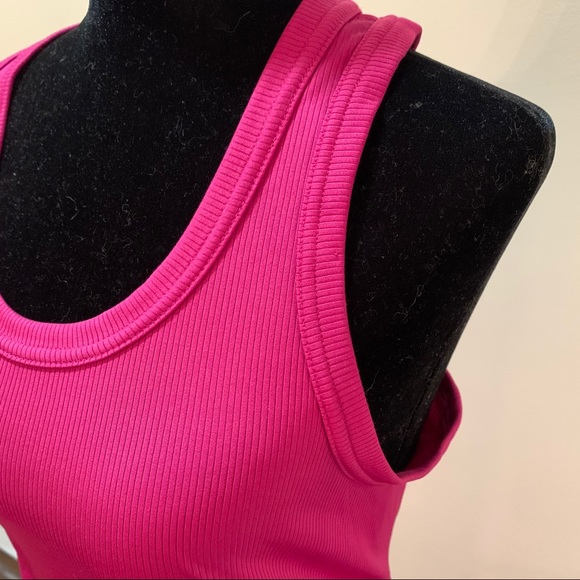 ⭐️2/$20⭐️ Nike Women’s Dri-FIT Ribbed Racerback, M - Picture 4 of 8